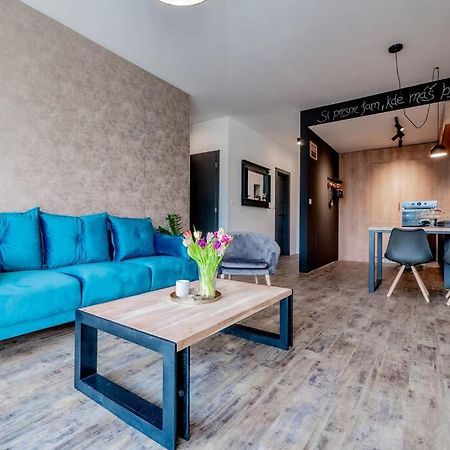 B10 Business Apartments Žilina Esterno foto